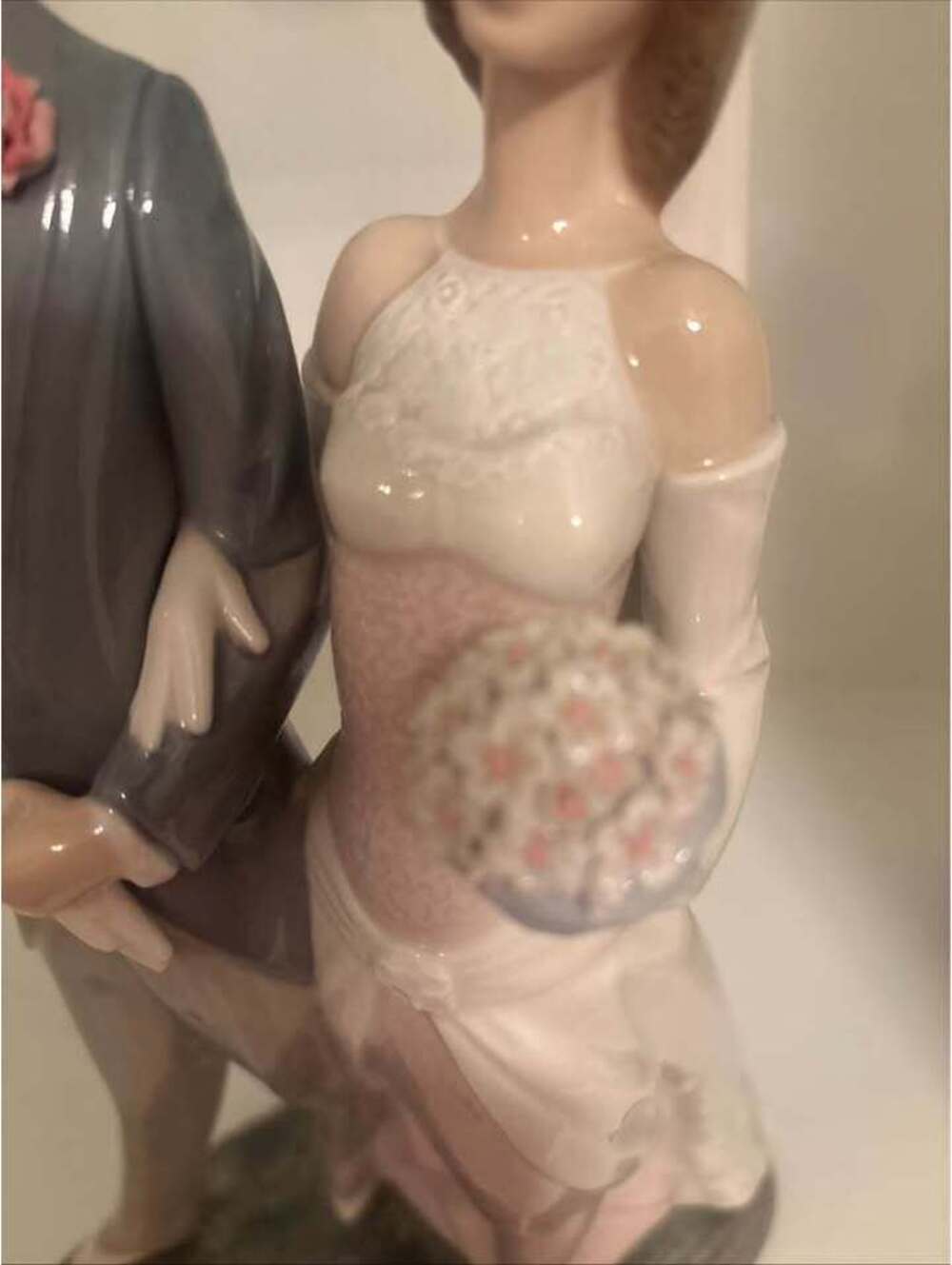 Lladro Porcelain Wedding Bride and Groom Figurine